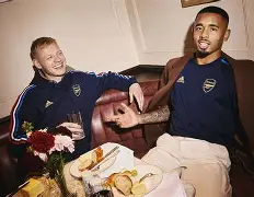 关于从今晨阿森纳迎来里程碑到纽约尼克斯今夜遗憾出局,今夜拜仁慕尼黑调整名单以备欧超杯的信息 关于从今晨阿森纳迎来里程碑到纽约尼克斯今夜遗憾出局,今夜拜仁慕尼黑调整名单以备欧超杯的信息