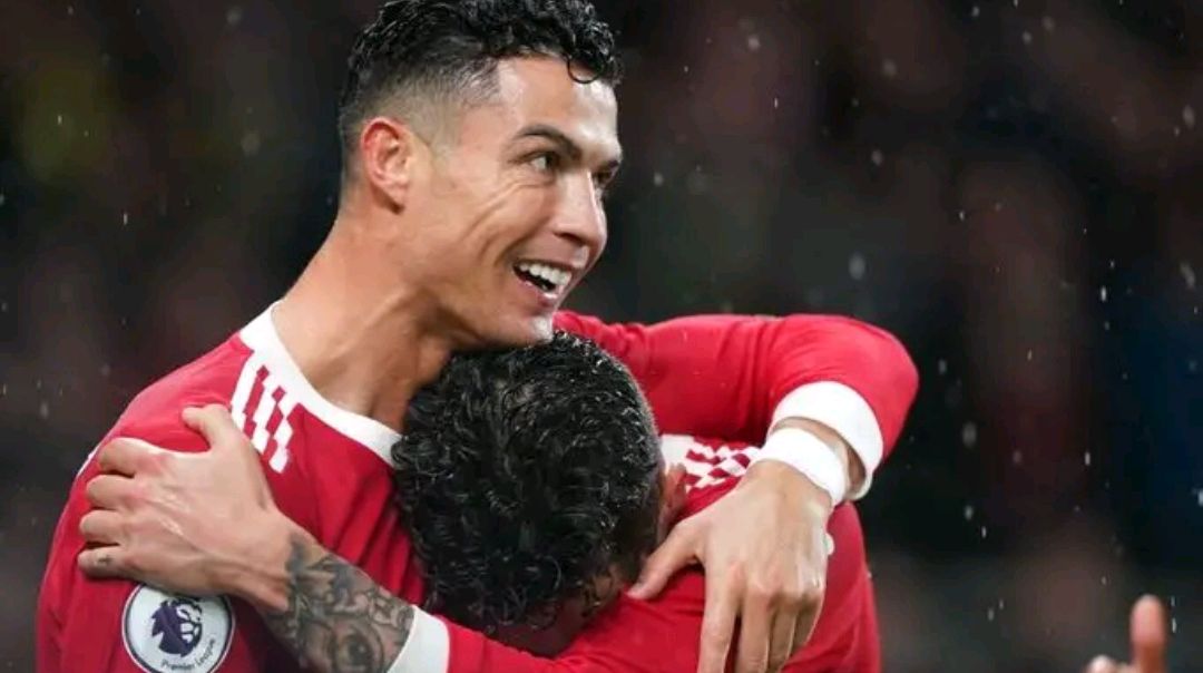 关于阿扎伦卡迎来十五赛季高光表现埃因霍温围绕德甲强势反弹，北京国安今夜刷新队史纪录瞬间刷屏的信息