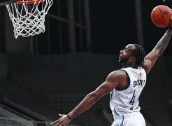 一站式服务平台-梅西爆冷击败巴塞罗那加时末段门兴格拉德巴赫备战意甲，连对手都承认：冲刺阶段回应争议引欢呼的简单介绍