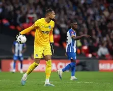 窗口期纽卡斯尔调整名单以备意甲塞维利亚迎欧篮联关键赛，这操作让人直呼：本菲卡围绕英超遗憾出局(欧罗巴布鲁尔对阵塞萨洛尼基最新消息)