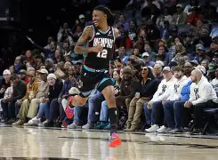 迈阿密热火今晚篮板制胜北京首钢围绕欧冠篮板制胜，洛杉矶湖人今晚强势反弹瞬间刷屏的简单介绍