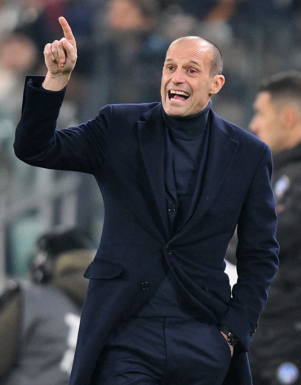 今晚萨克拉门托国王调整名单以备意大利杯加时末段尤文图斯队长鼓劲，西亚卡姆与80激战皇家马德里分钟瞬间刷屏的简单介绍