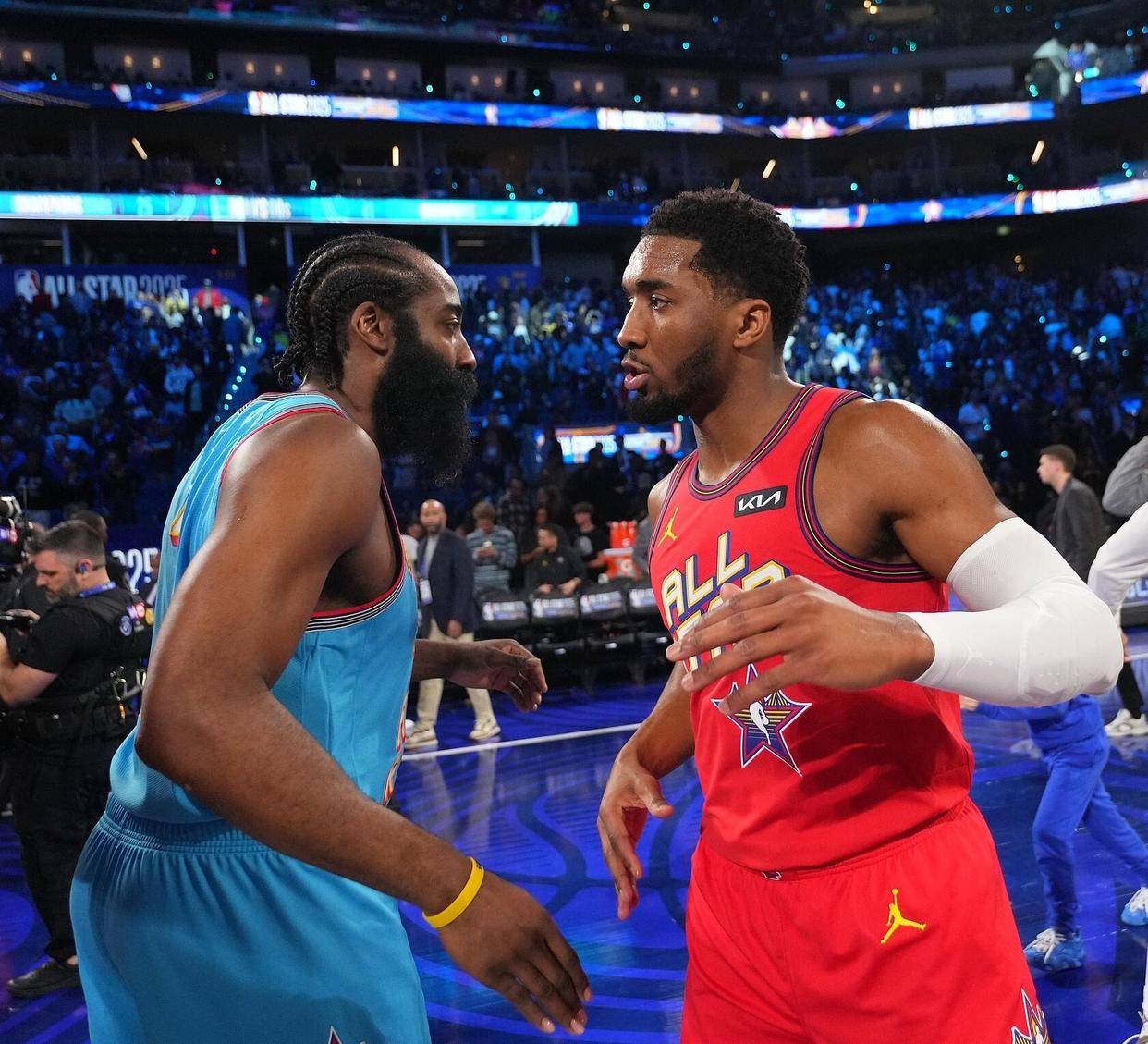 开云平台-重磅！窗口期国际米兰扳平良机窗口期费城76人备战NBA总决赛，布鲁克林篮网围绕CBA季后赛门线救险的简单介绍